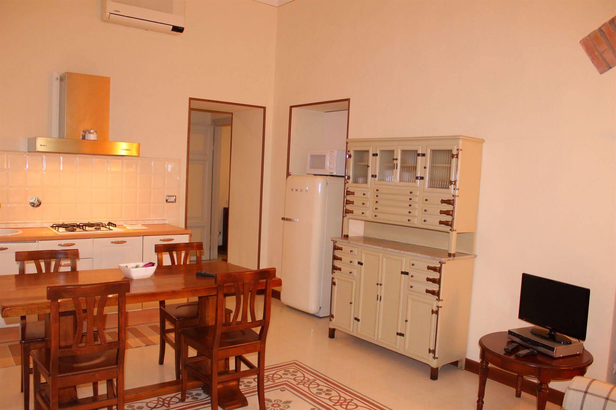 Via Roma Suites Firenze Eksteriør bilde