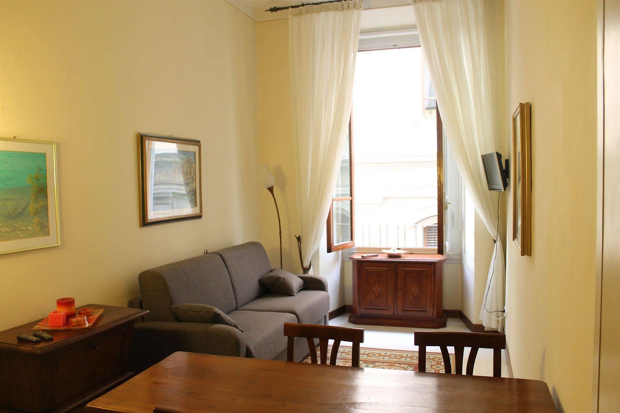 Via Roma Suites Firenze Eksteriør bilde